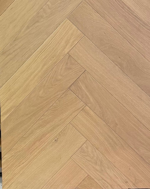 14/3x90x450mm Oak Invisible Matt Lacquered