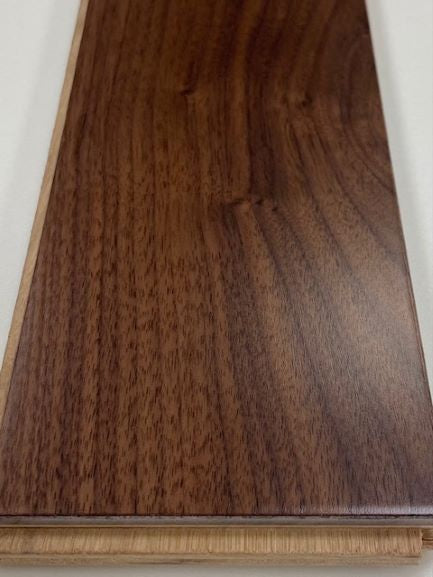 18/4x150xRL Walnut Lacquered CLEARANCE 11 M2 Only