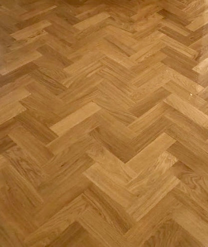 18/4x90x400mm Herringbone Lacquered Select Grade
