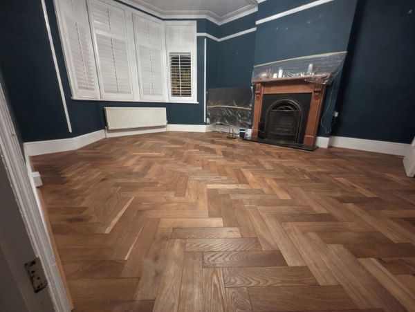 15/4x90x400mm Smoked Oak Oiled