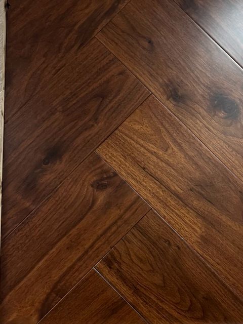 15/3x150x600mm Walnut Lacquered