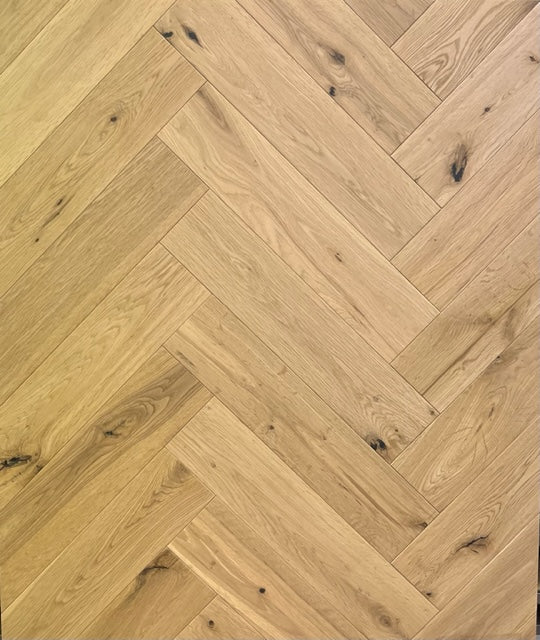 18/4x90x400mm Oak Invisible Matt Lacquered
